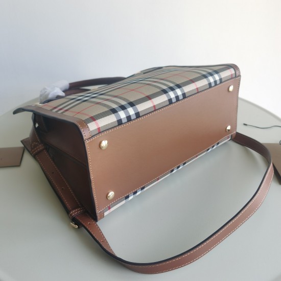 Burberry D886600