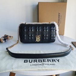 Burberry D886550