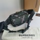 Burberry  D886350