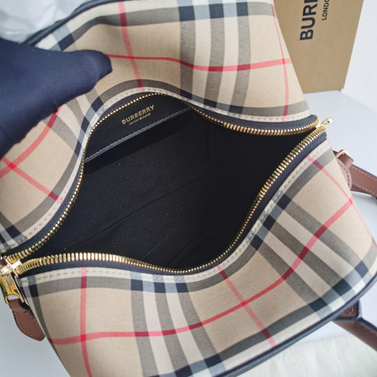 Burberry D886520