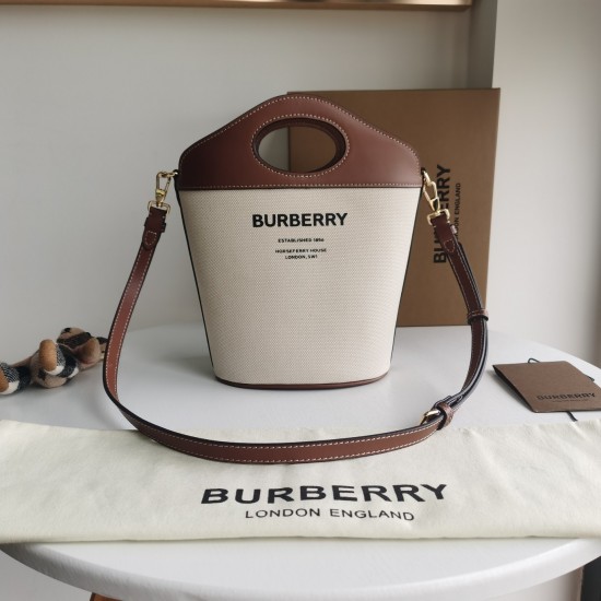 Burberry D886500