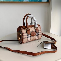 Burberry D886360