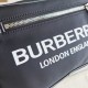 Burberry D886350