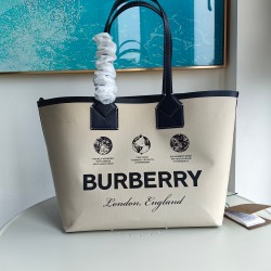 Burberry D886550