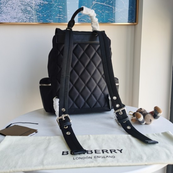 Burberry D886550