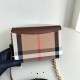 Burberry D886350