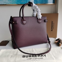 Burberry  D886600