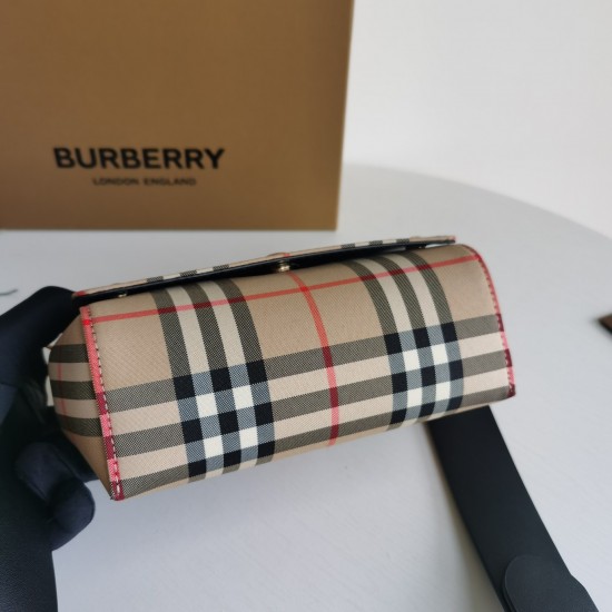 Burberry D886450