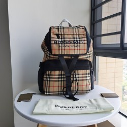 Burberry  D886550