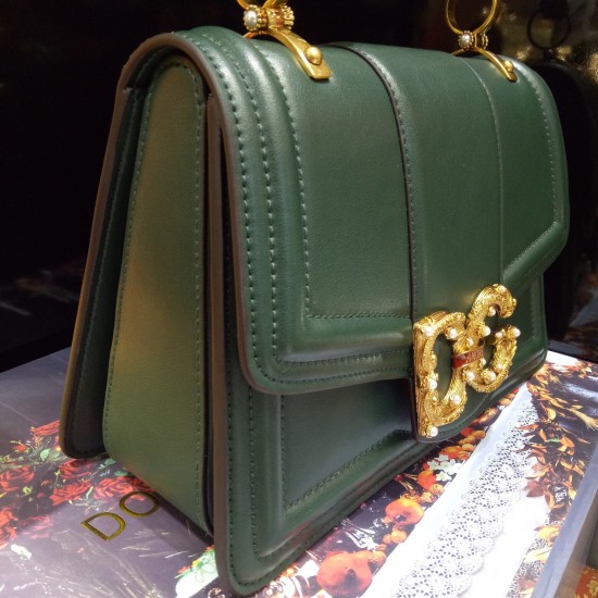 TOP Dolce Gabbana bag size:27*18*8cm