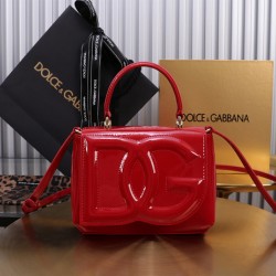 DG BAG SIZE:13.5*17.5*6.5cm