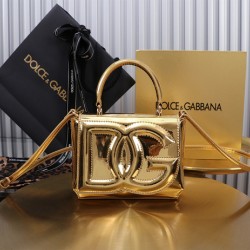 Dolce &amp;amp; Gabban bag Size：13.5*17.5*6.5cm