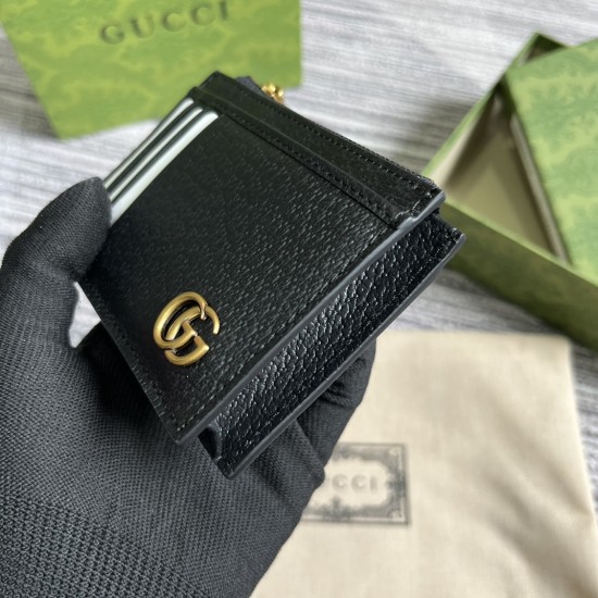 GUCCI 657589