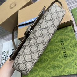 GUCCI 739721