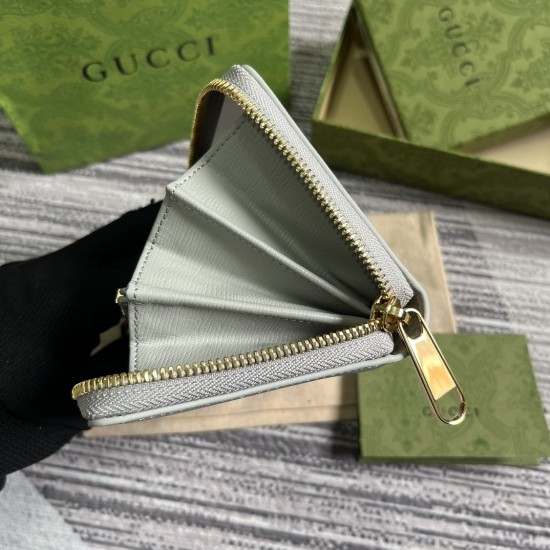 GUCCI  772642