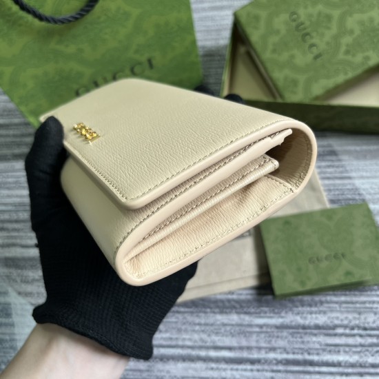 GUCCI  772638