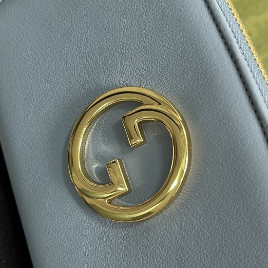 GUCCI 725216.