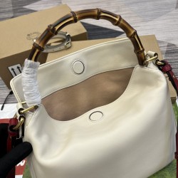 GUCCI 746124