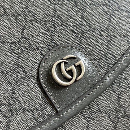 GUCCI 724704