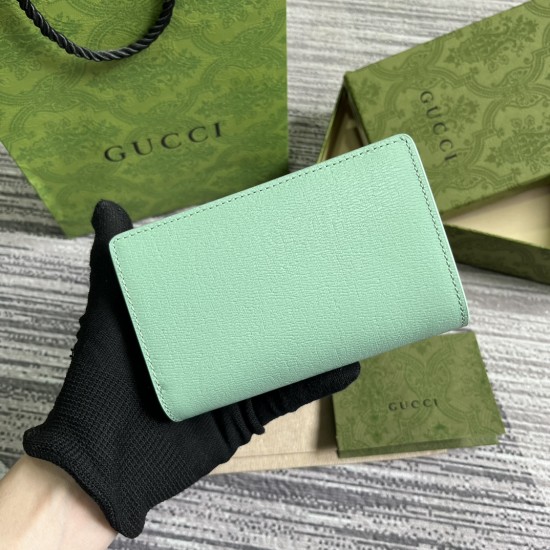 GUCCI 772640