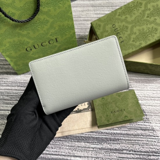 GUCCI 772640