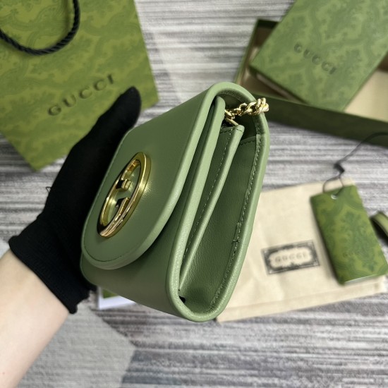 GUCCI  725219.