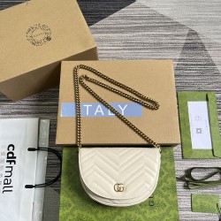 GUCCI 746431