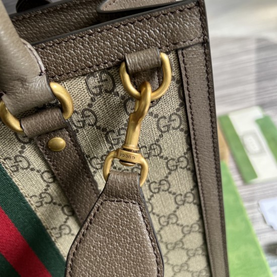 GUCCI 724685