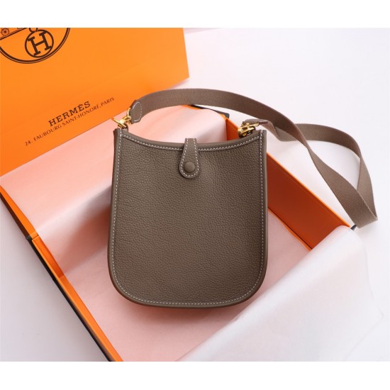 HERMES B639450