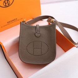 HERMES B639450