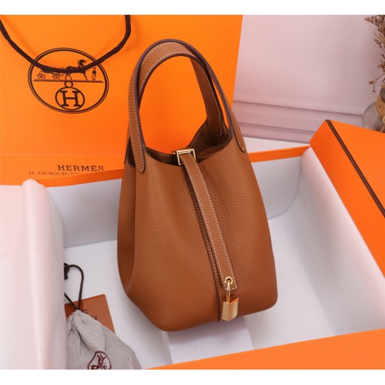 HERMES D257580