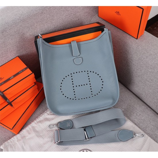 HERMES D886330