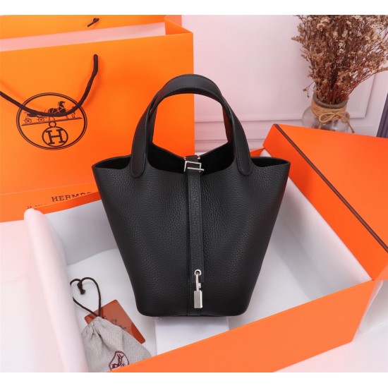 HERMES D257580