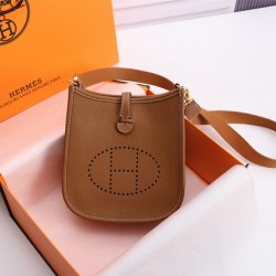 HERMES B639450