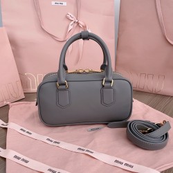 MiuMiu D886930