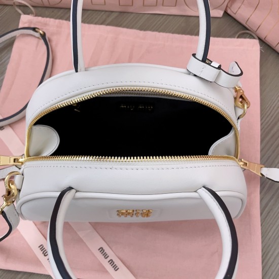 MiuMiu D886890