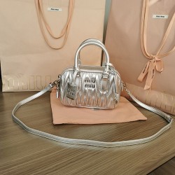 MiuMiu D8861080