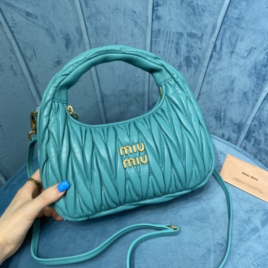 MiuMiu  D886950