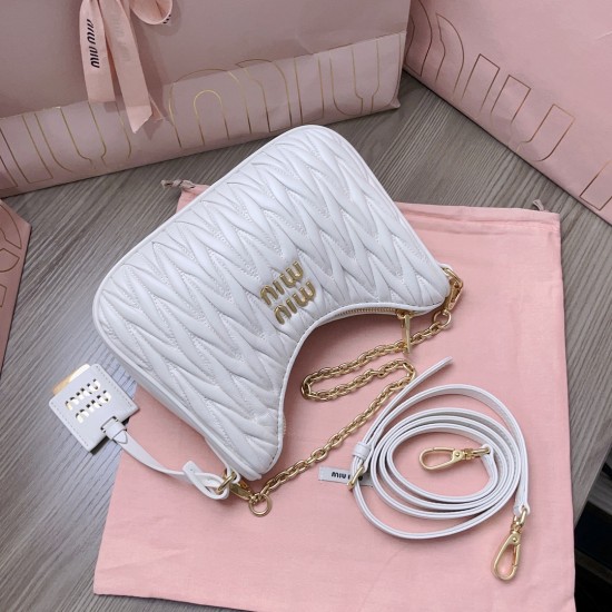 MiuMiu D886980