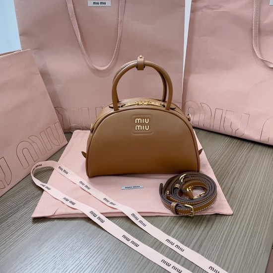 MiuMiu D886890