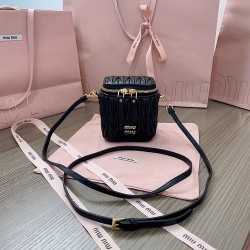 MiuMiu D886700