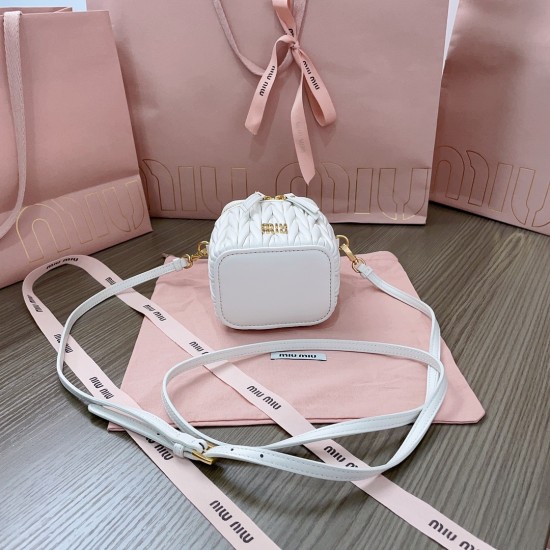 MiuMiu D886700