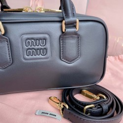 MiuMiu D886930