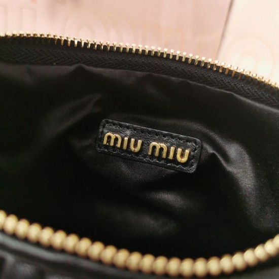 MiuMiu D886930