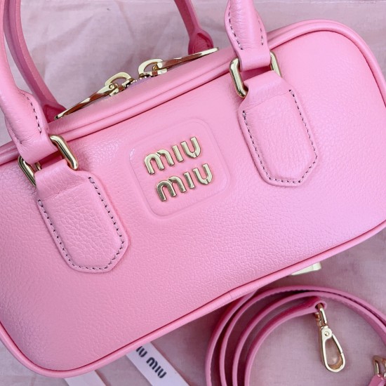 MiuMiu D886930