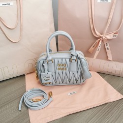 MiuMiu D8861080