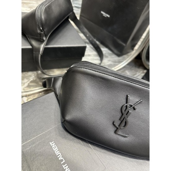 Yves Saint Laurent Bag D886440