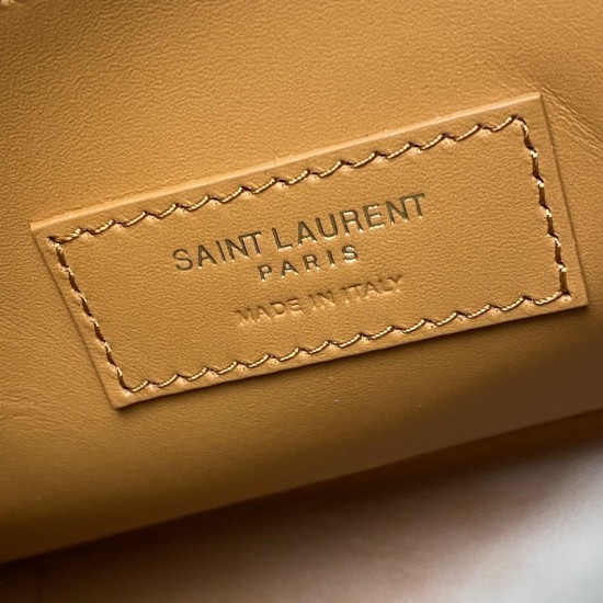 Yves Saint Laurent Bag D886650