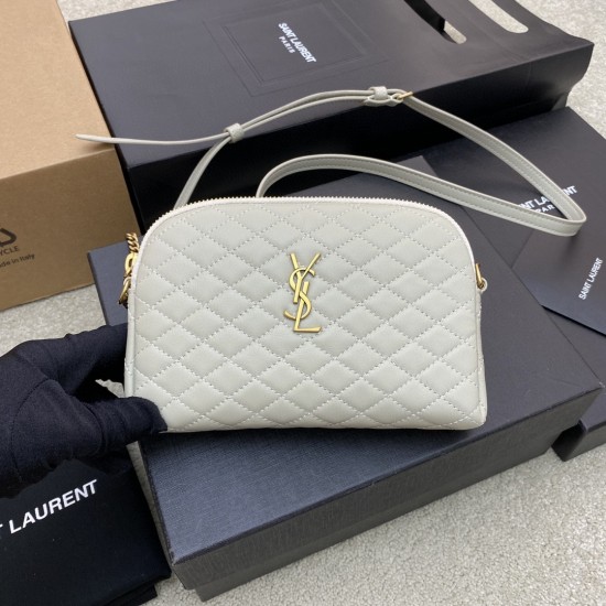 Yves Saint Laurent D886520