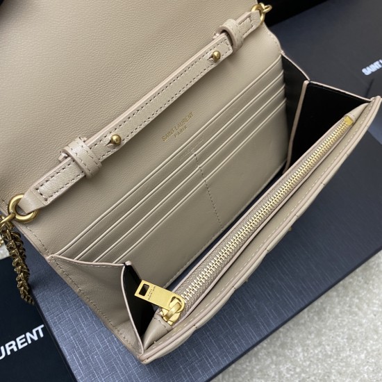 Yves Saint Laurent Bag